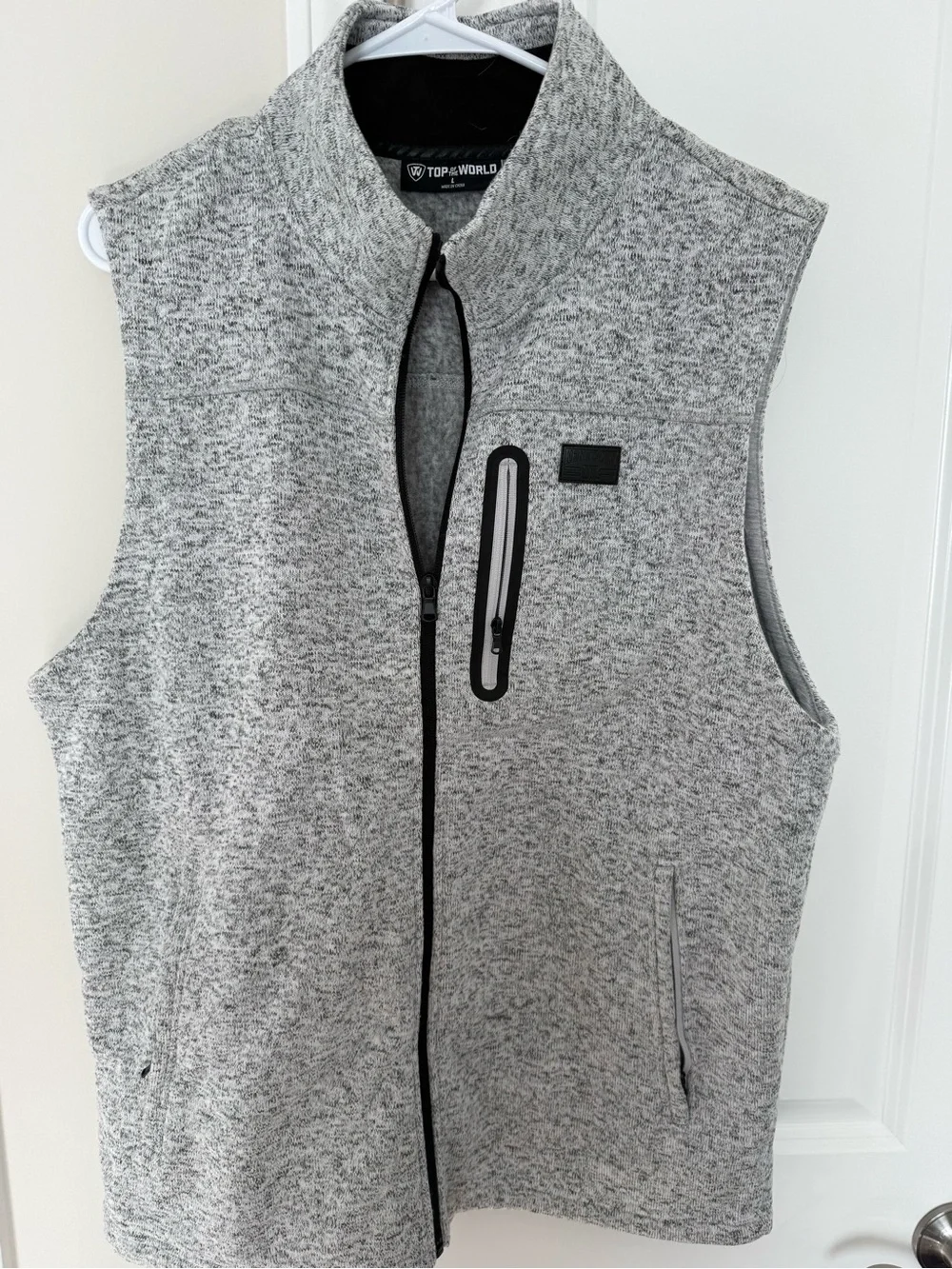 University of Kentucky Top of the World Men’s Light Gray Heather Softshell Vest